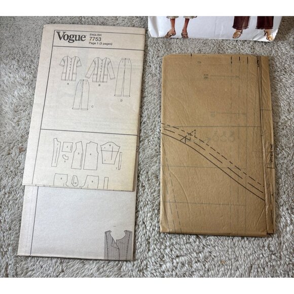 Vogue 7753 Misses Petite Tunic & Pants Pattern Sizes 14-18 - Picture 3 of 5